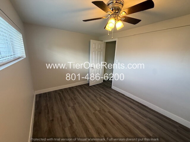Building Photo - NO DEPOSIT option available for qualified renters!