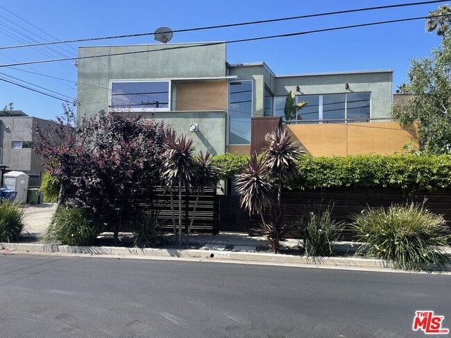 Building Photo - 1505 Linden Ave