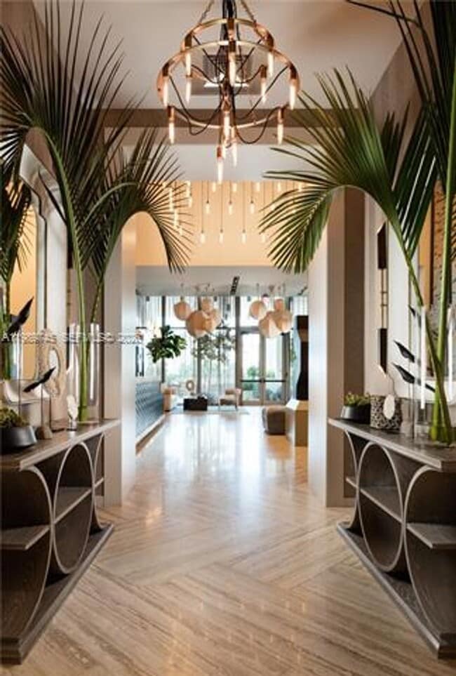 Building Photo - 2900 NE 7th Ave