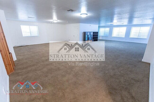 Building Photo - 21748 E Escalante Rd