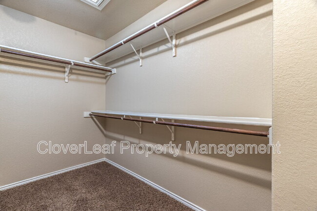 Building Photo - 409 Loch Lomond Dr