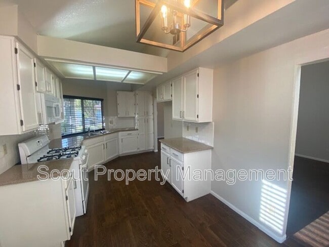 Building Photo - 31711 Corte Encinas