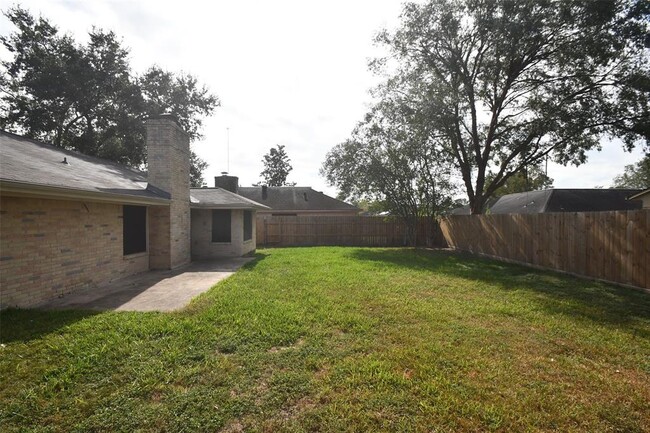 Building Photo - 3206 Cherry Hills Dr