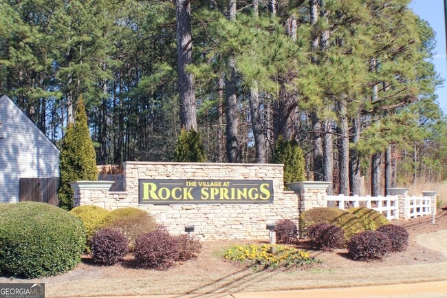 Building Photo - 1060 Grace Dr