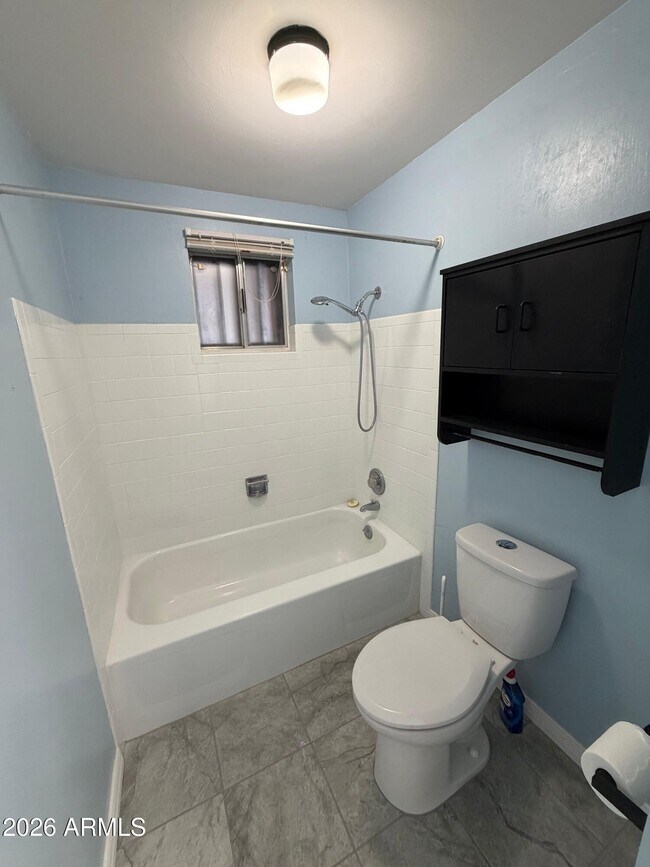 Building Photo - 2849 Dove Dr