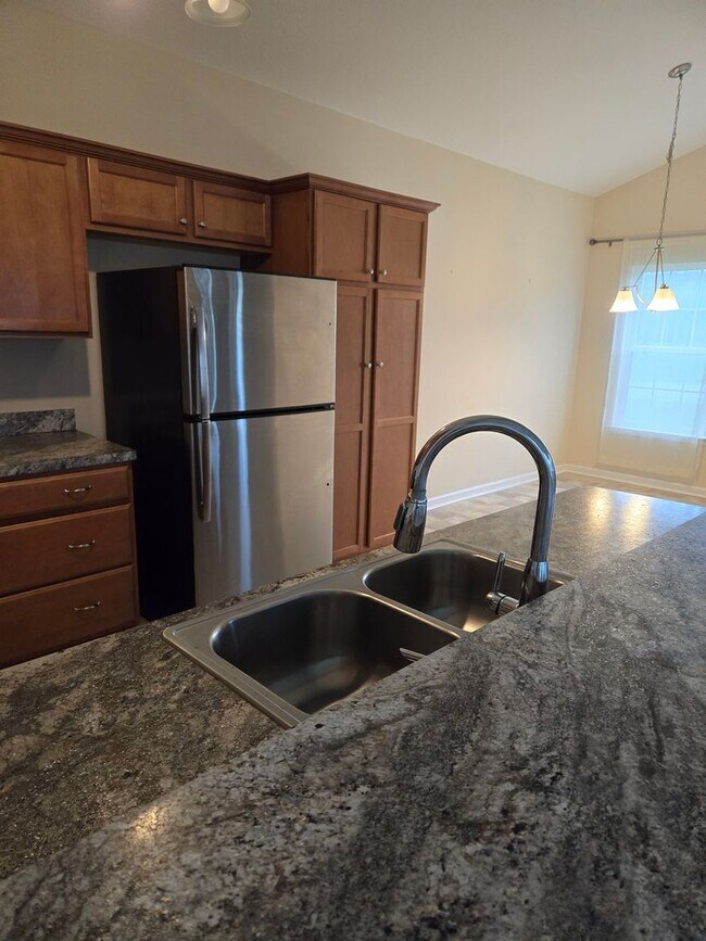 Building Photo - Wow! Incredible Luxury Townhome in William...