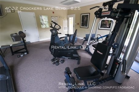 Building Photo - 4032 Crockers Lake Blvd