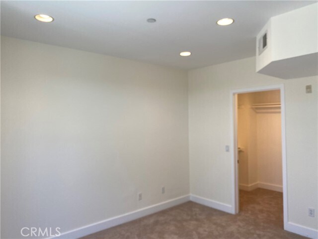 Building Photo - 11851 Laurelwood Dr