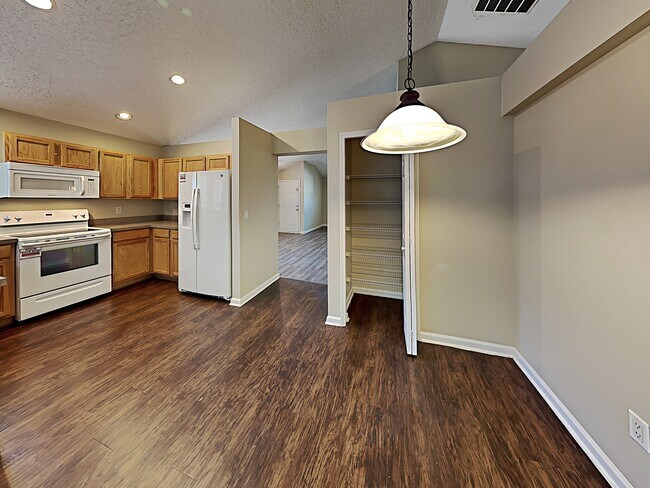 Building Photo - 976 Ashton Cove Terrace