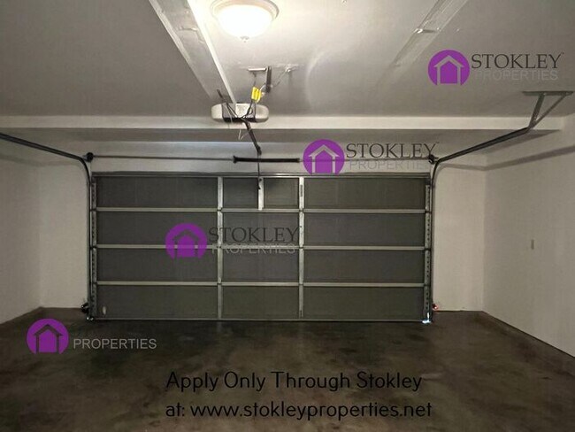 Building Photo - 1 Addison Ct