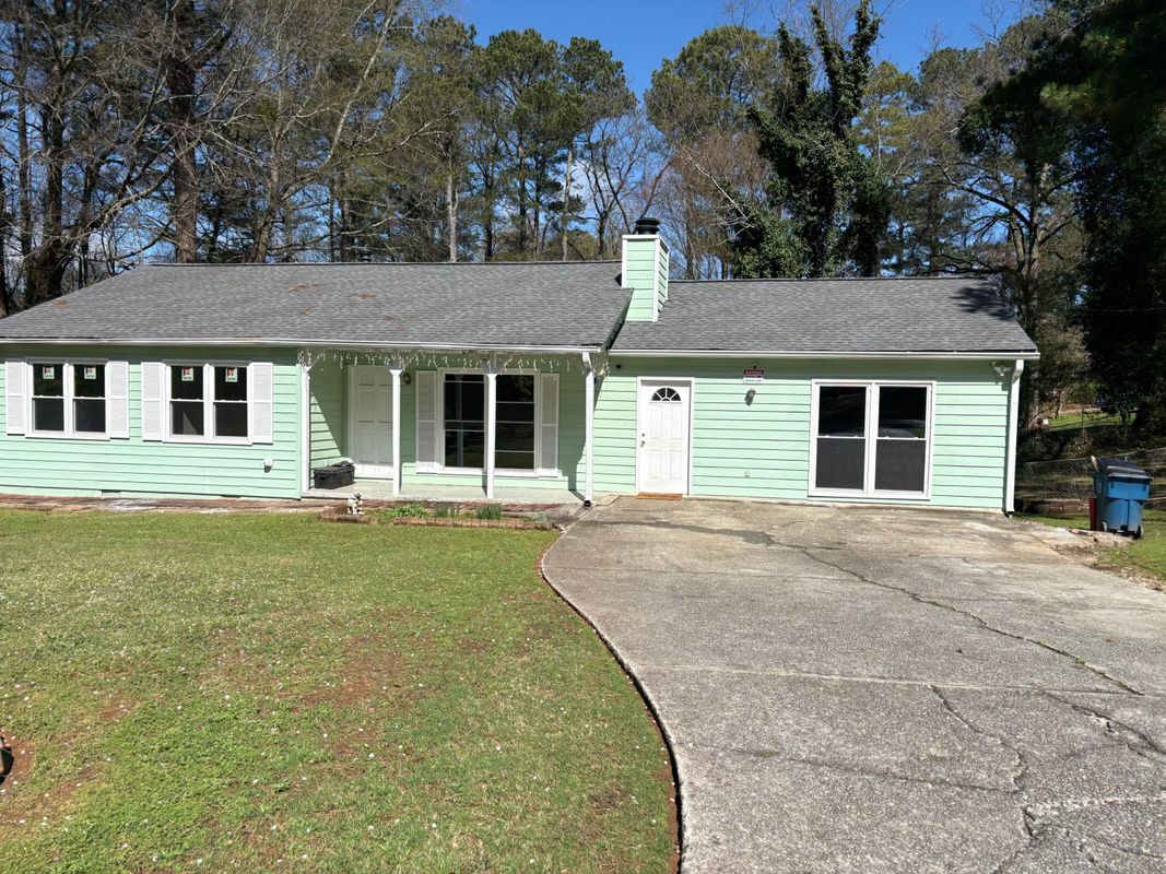 Building Photo - 429 Strickland Ct