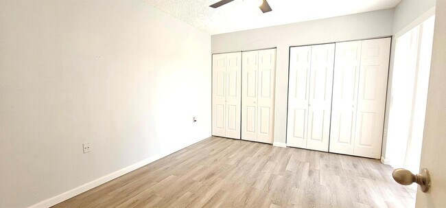 Building Photo - 539 Green Springs Pl