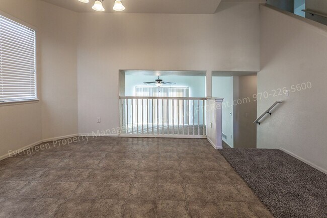 Building Photo - Beautiful 4 Bedroom in Windsor East!