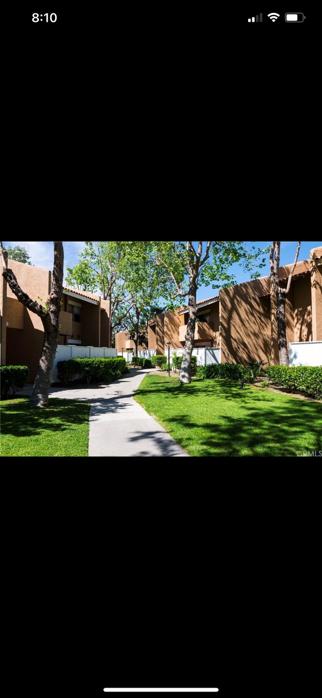 Building Photo - 1101 W MacArthur Blvd