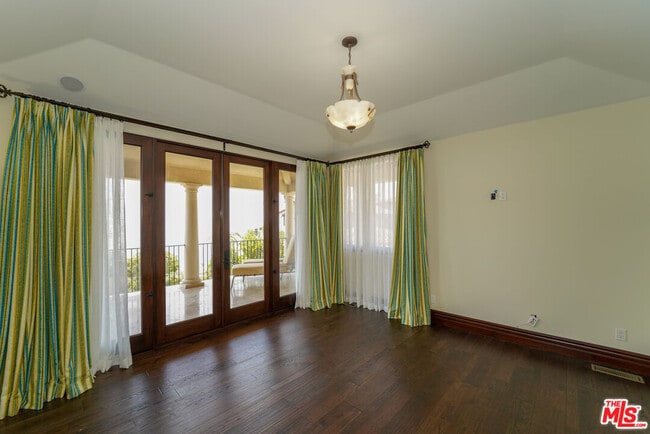 Building Photo - 3775 Puerco Canyon Rd