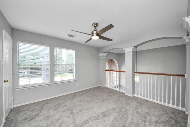 Building Photo - 16810 Valley Palms Dr