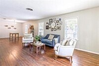 Building Photo - 1107 Worthshire St