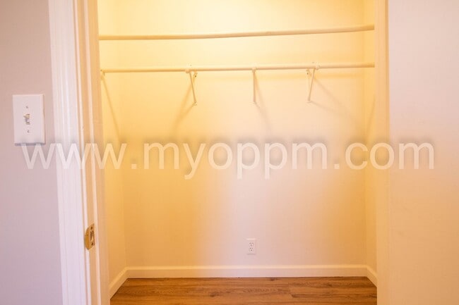 Building Photo - Beautiful 4 Bed 2 Bath Home for Rent in Mi...