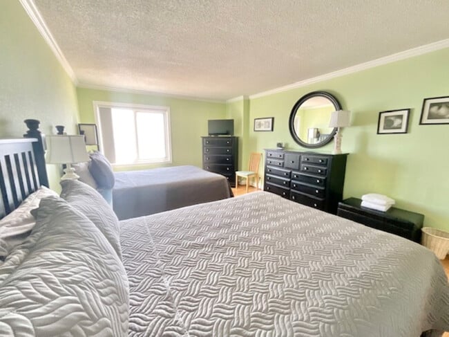 Building Photo - 303 Atlantic Ave