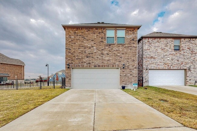 Building Photo - 7524 Redondo Dr