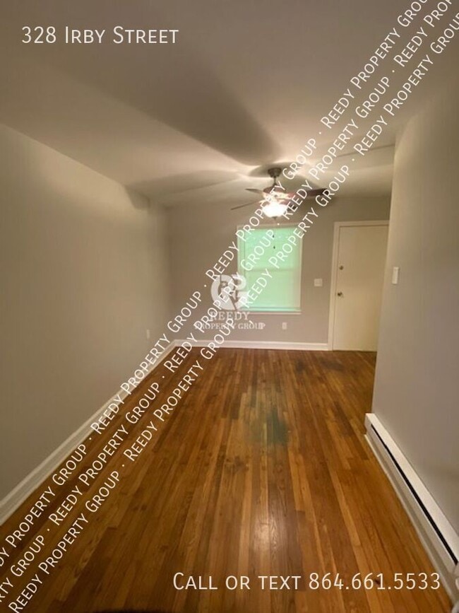 Building Photo - 328 Irby St