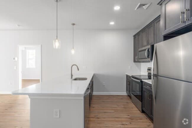 Building Photo - Luxury Flats