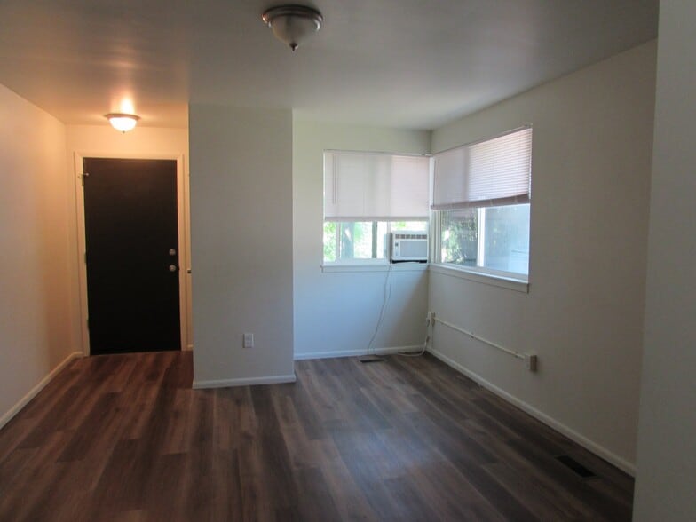 Building Photo - 278 Quince St