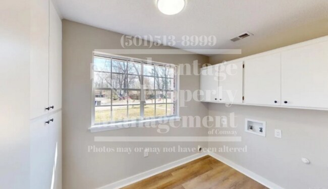 Building Photo - Showings Available!