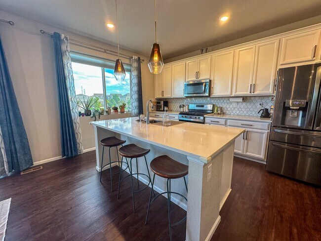 Building Photo - This is what a dream home looks like!