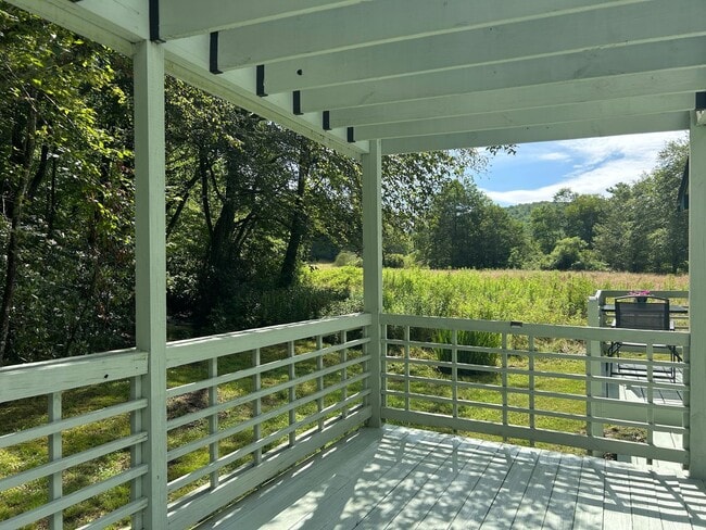 Building Photo - Fully Renovated 3BR/2BA Home with Creek Vi...