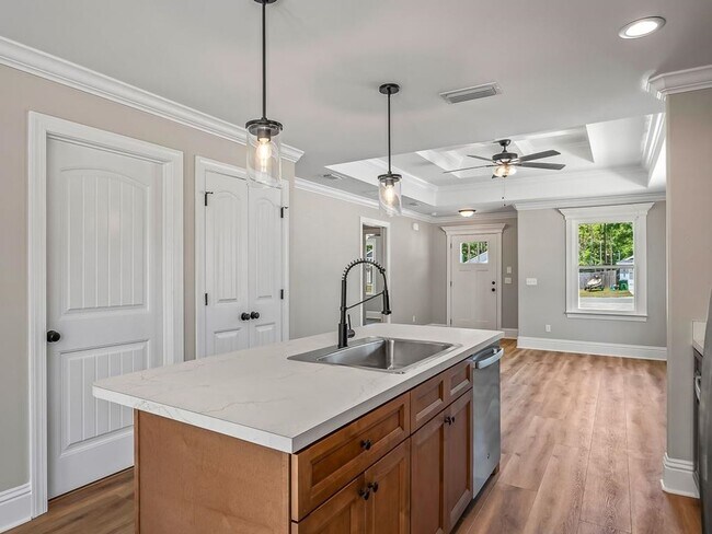 Building Photo - Fresh Start? Check Out This 3BR Beauty for $1650!
