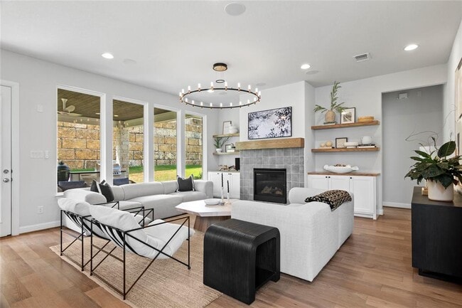 Building Photo - 211 Abbeyville Walk