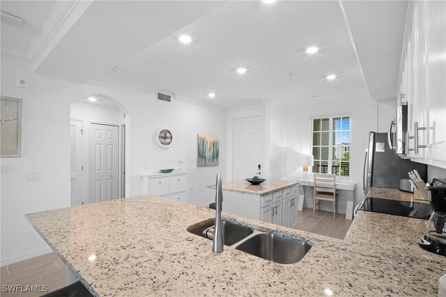 Building Photo - 43000 Greenway Blvd