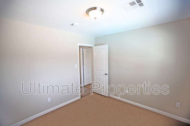 Building Photo - 17802 N 43rd Way