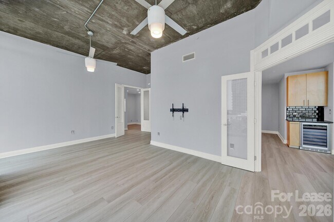 Building Photo - 210 N Church St