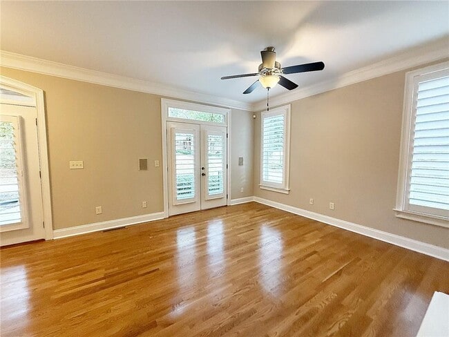 Building Photo - 3641 Ridge Towne Dr
