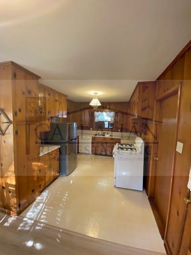 Building Photo - Lakewood 3 bedroom Home