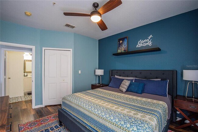 Building Photo - 8913 Legacy Ct