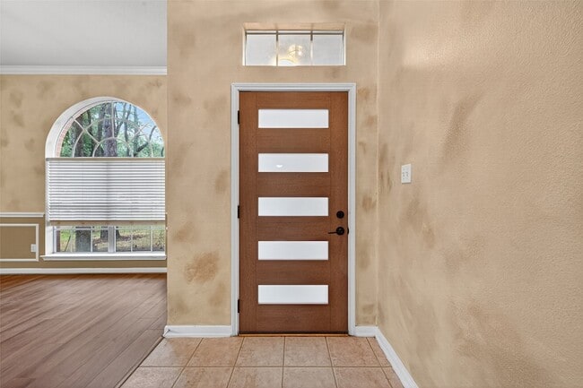 Building Photo - 307 Roans Prairie Ln