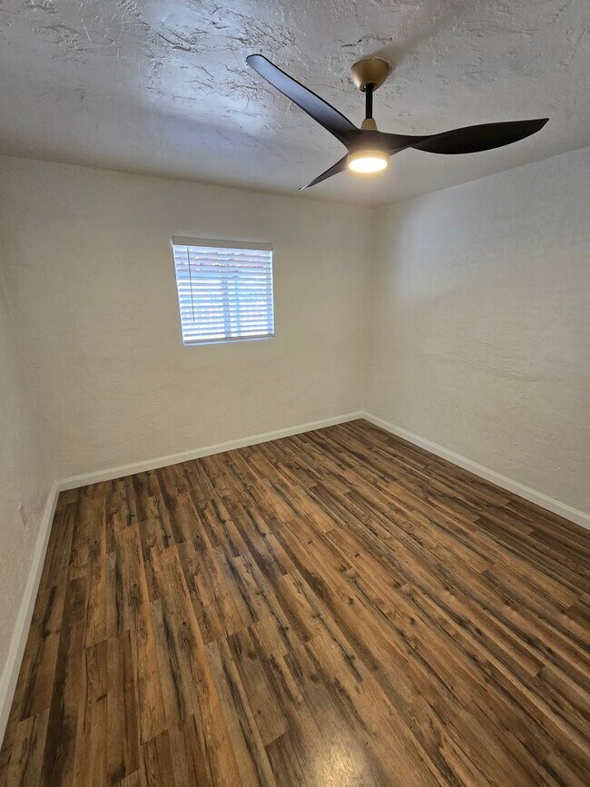Building Photo - North Valley Home for Rent