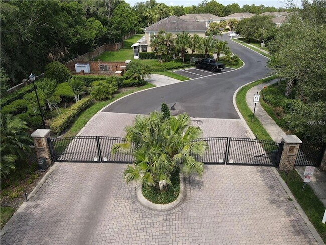 Building Photo - 2656 River Landing Dr