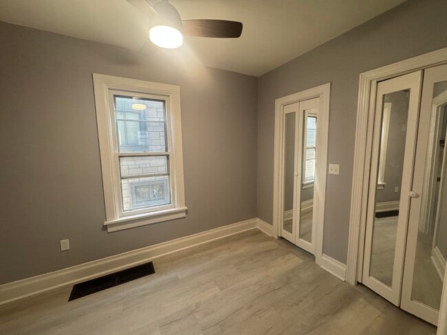 Building Photo - 2323 S 17th St