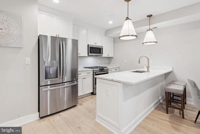 Building Photo - 5305 Connecticut Ave NW