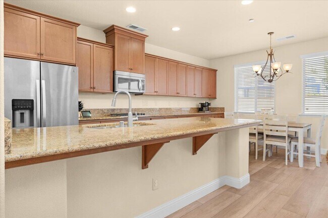 Building Photo - 2481 S Via Versilia Dr