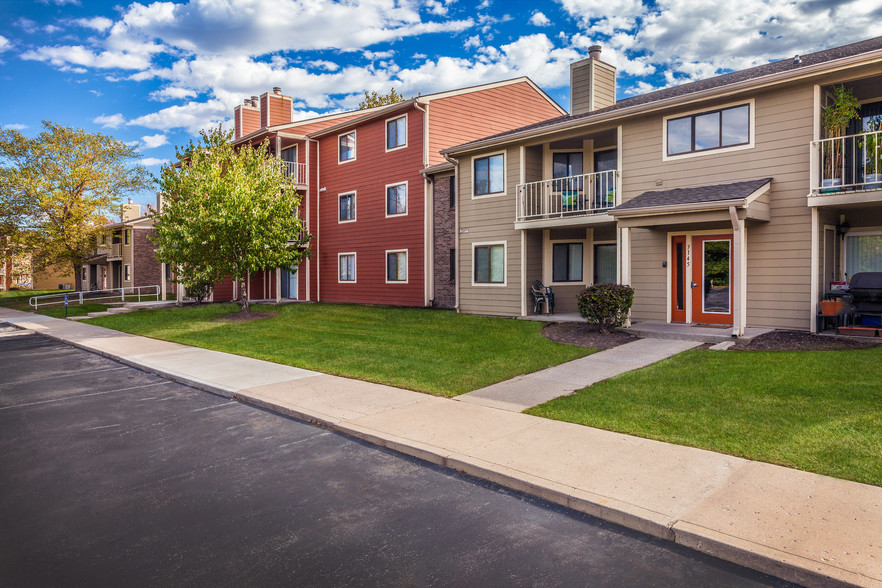 Primary Photo - The Villages of Bent Tree Apartments