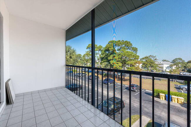 Building Photo - 3612 Alder Dr