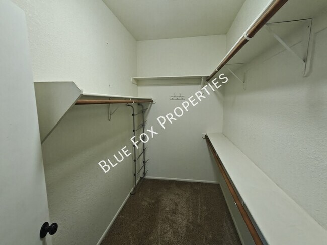 Building Photo - 7485 W Briner Dr