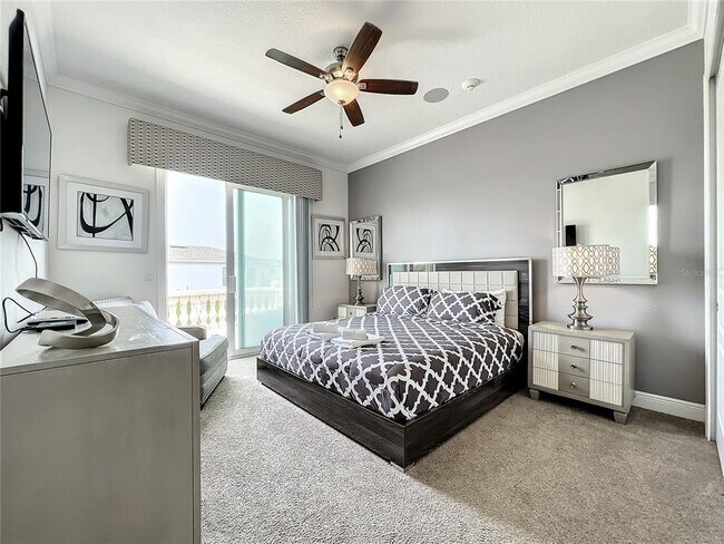 Building Photo - 760 Golden Bear Dr
