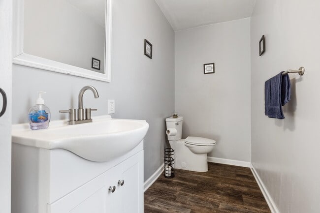 Building Photo - 2981 Blairstone Ct