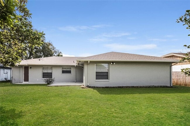 Building Photo - 2733 Mint Dr